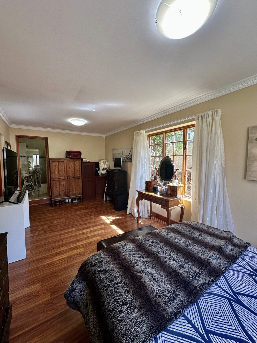 5 Bedroom Property for Sale in Mill Park Eastern Cape